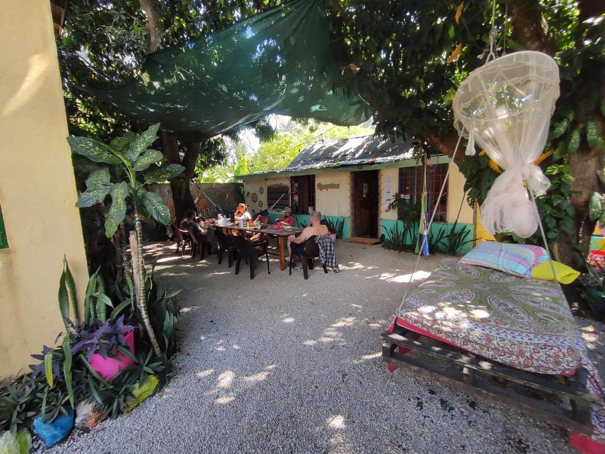 Hostel Matilori Samara Luaran gambar